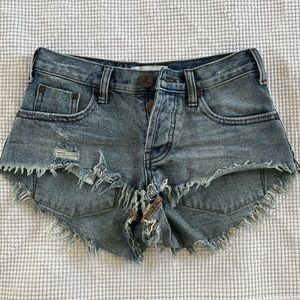 One-teaspoon- low waist Bonita shorts!